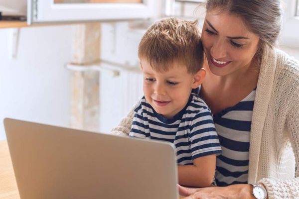 5 Tips for Parents on Working, Studying and Teaching from Home